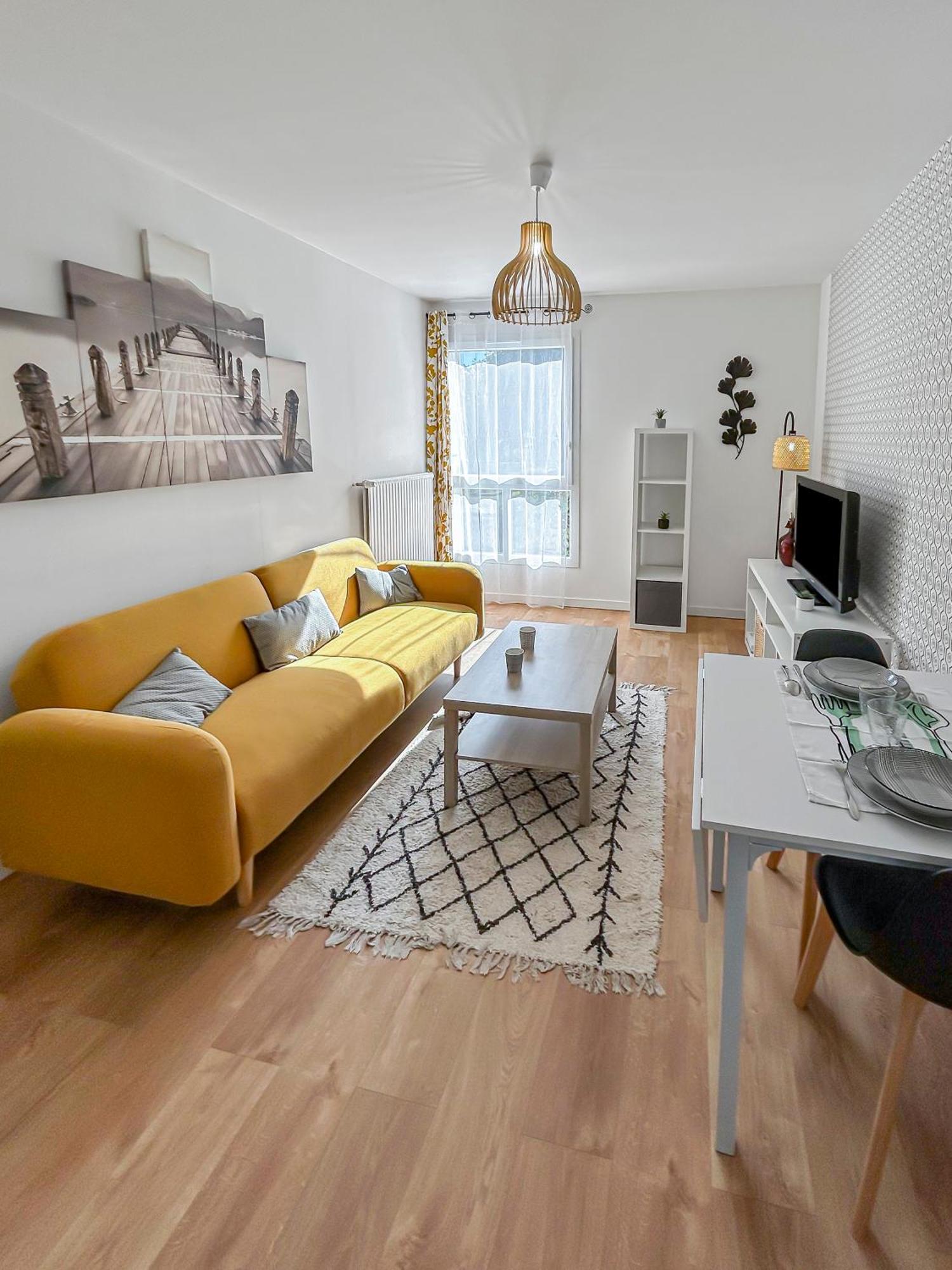 Appartement Lumineux, Wi-Fi Et Parking Prive Niort Extérieur photo