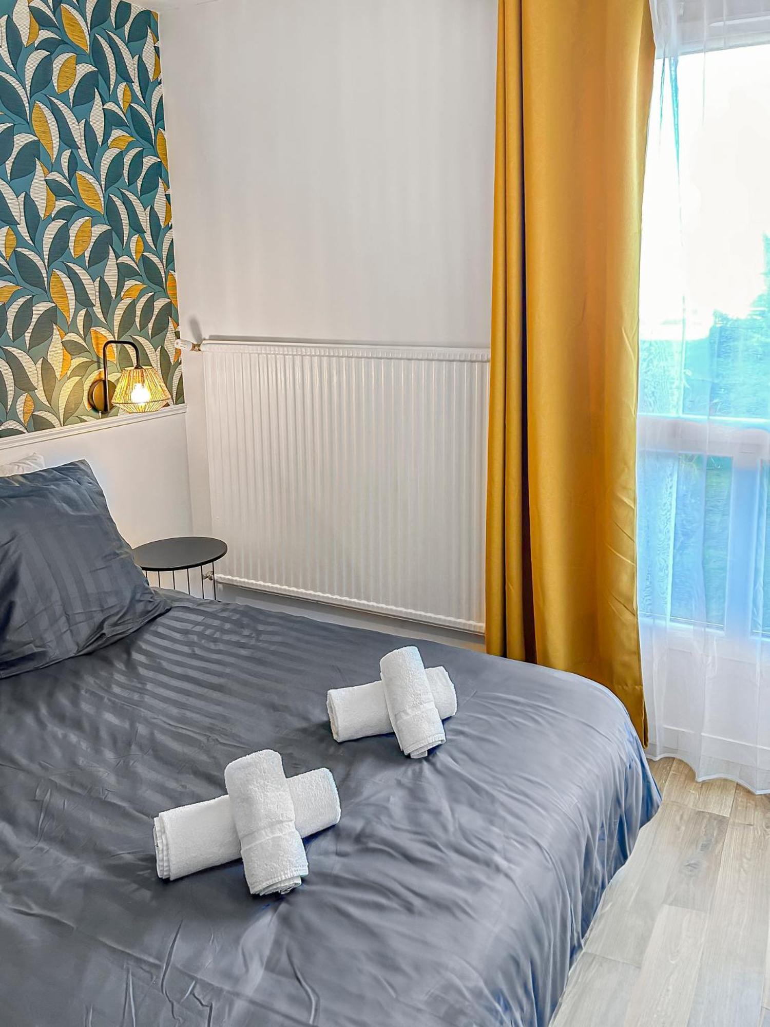 Appartement Lumineux, Wi-Fi Et Parking Prive Niort Extérieur photo
